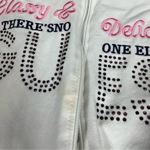 ❌SOLD❌ Guess *STAINED* Y2K White Zip Hoodie - Picture 6 of 8